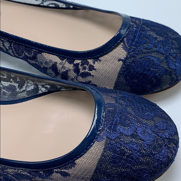 ❤️BRAND NEW ELIE TAHARI FLATS - Picture 8 of 9